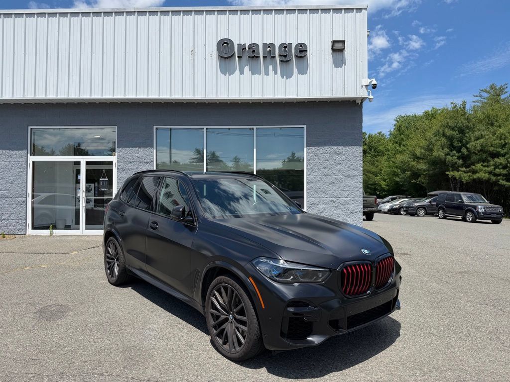 Used 2022 BMW X5 xDrive40i w/ M Sport Package AWD/4WD image 7