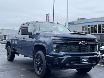 New 2025 Chevrolet Silverado 2500 Custom w/ Custom Value Package