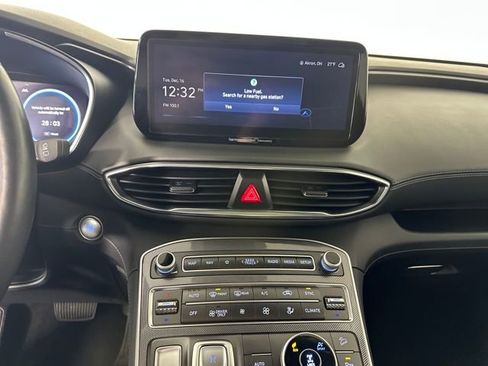 Certified 2023 Hyundai Santa Fe Limited image 21