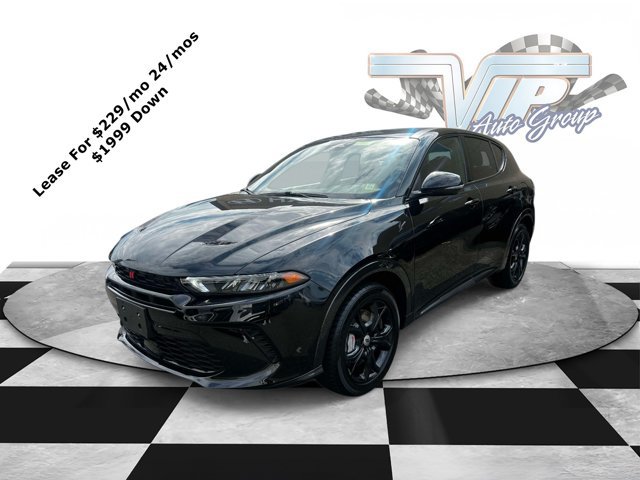 Used 2024 Dodge Hornet R/T Plus w/ R/T Blacktop Package AWD/4WD image 2