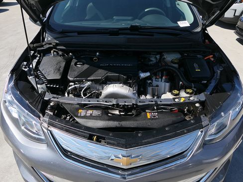 Used 2019 Chevrolet Volt LT FWD image 29