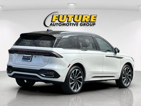 New 2026 Lincoln Nautilus Black Label AWD/4WD image 3