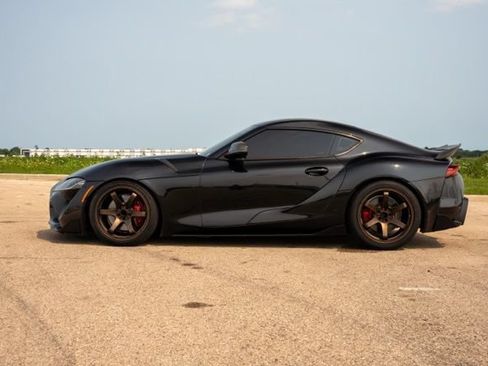 Used 2021 Toyota Supra Premium w/ Driver Assist Package RWD image 4