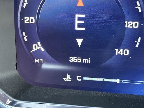 Certified 2026 Chevrolet Silverado 1500 ZR2 image 24