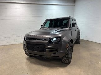 Used 2025 Land Rover Defender 110 video 2