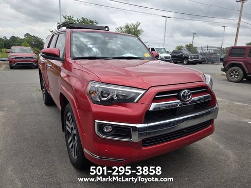 Used 2024 Toyota 4Runner Limited AWD/4WD image 2