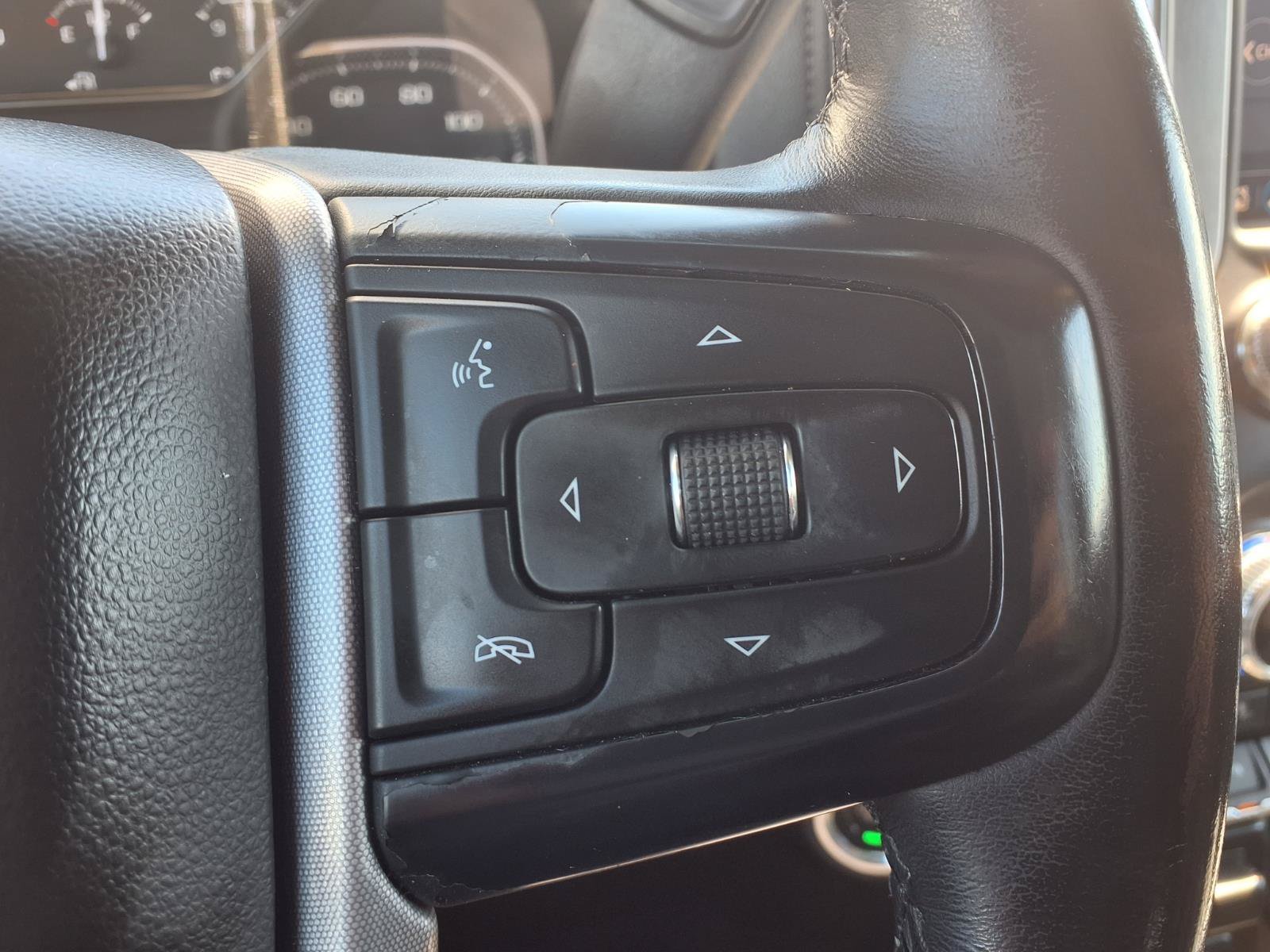 Used 2021 GMC Sierra 1500 SLT AWD/4WD image 19