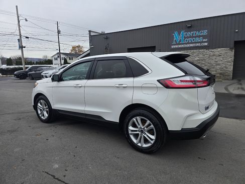 Used 2020 Ford Edge SEL w/ Convenience Package image 4