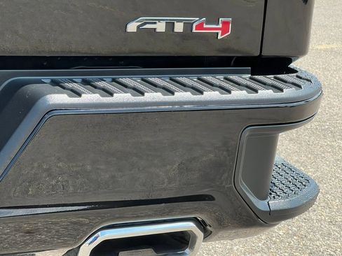 Used 2021 GMC Sierra 1500 AT4 AWD/4WD image 15