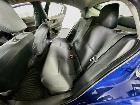 Used 2023 Toyota Prius LE FWD image 14