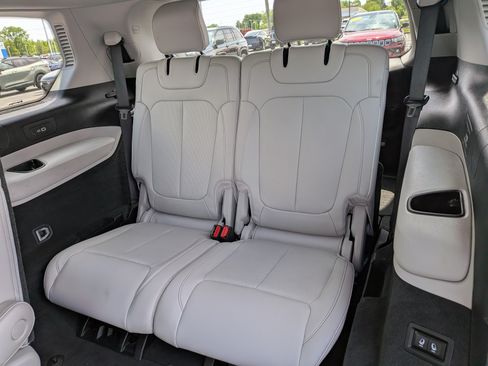 Used 2022 Jeep Grand Cherokee L Overland AWD/4WD image 21