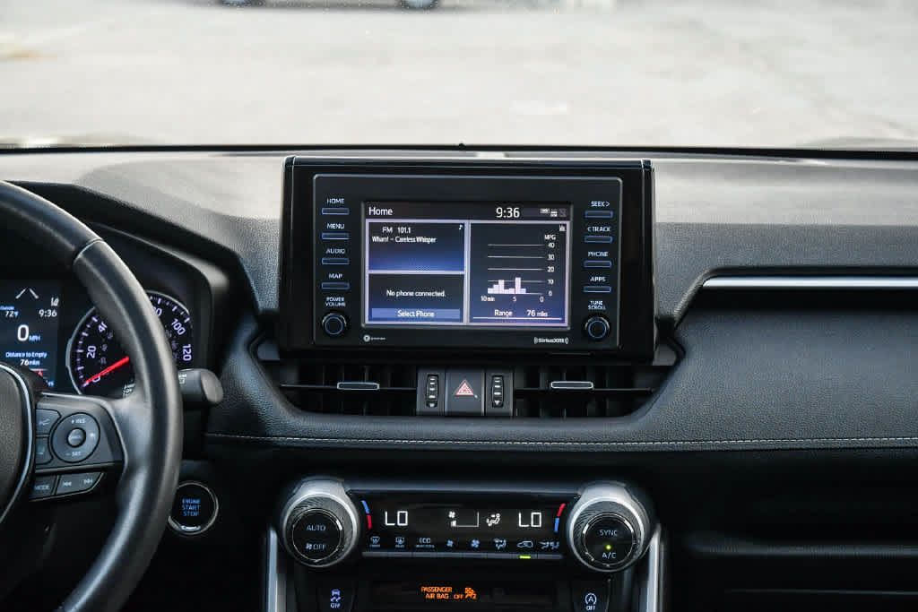 Used 2022 Toyota RAV4 XLE Premium FWD image 14