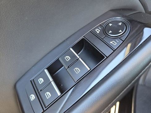 Used 2025 MAZDA MAZDA3 s image 30