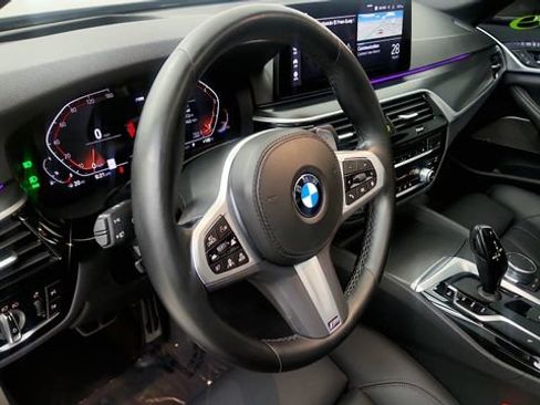 Used 2023 BMW 530i w/ M Sport Package RWD image 46