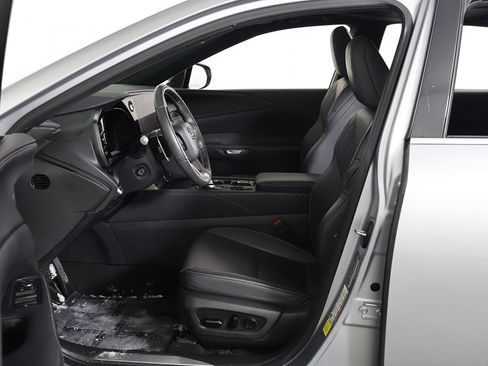 Used 2024 Lexus RX 350h w/ Cold Area Package image 26