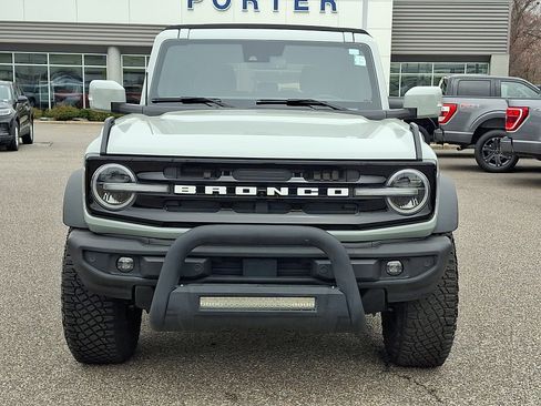 Certified 2022 Ford Bronco Outer Banks w/ Sasquatch Package image 3