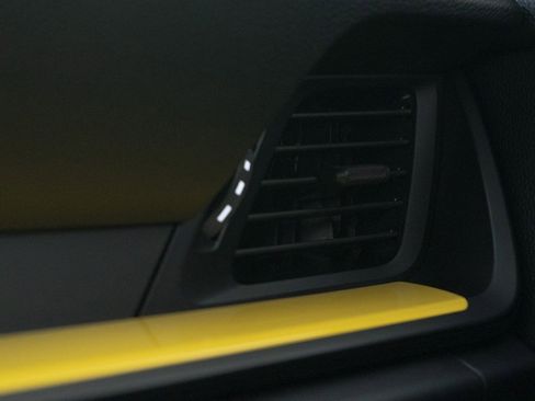 Used 2022 Porsche 911 GT3 image 36