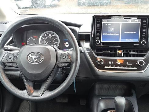 Used 2022 Toyota Corolla LE image 22