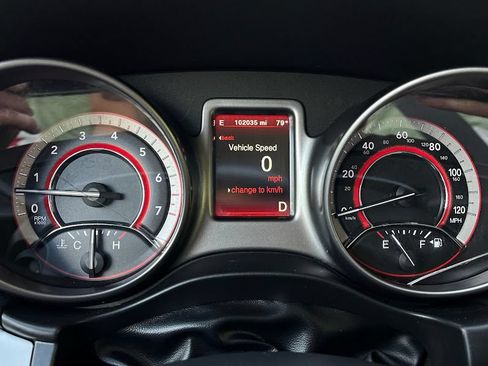 Used 2019 Dodge Journey Crossroad AWD/4WD image 13