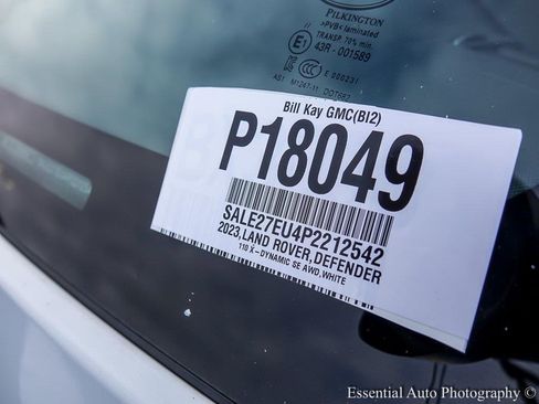 Used 2023 Land Rover Defender 110 X-Dynamic SE image 29