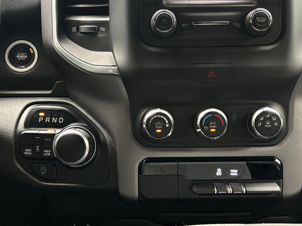 Used 2023 RAM 1500 Big Horn AWD/4WD image 23