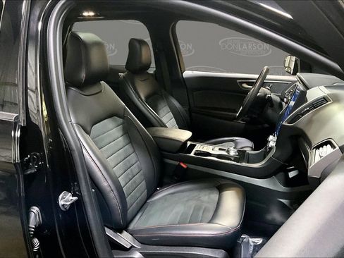 Used 2024 Ford Edge ST-Line image 15
