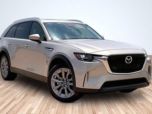 Used 2026 MAZDA CX-90 3.3 Turbo w/ Preferred Package AWD/4WD image 9