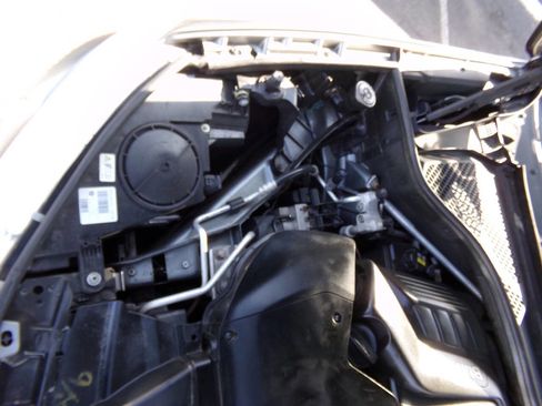 Used 2016 BMW X5 xDrive50i w/ Dynamic Handling Package image 50