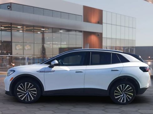 Used 2023 Volkswagen ID.4 Pro S Plus image 8