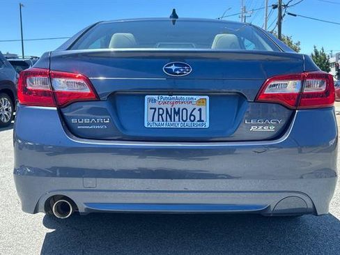 Used 2016 Subaru Legacy 2.5i Premium AWD/4WD image 4