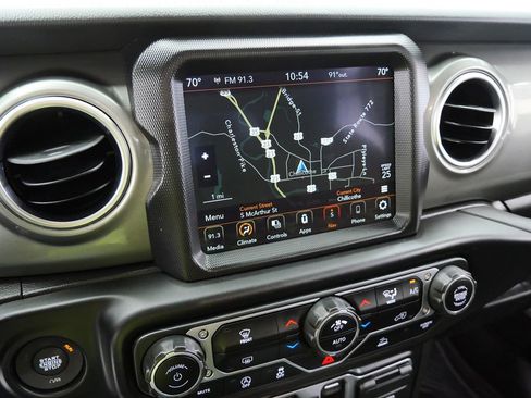Used 2023 Jeep Gladiator Overland AWD/4WD image 28