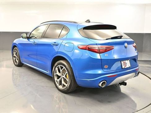Used 2020 Alfa Romeo Stelvio Ti Sport w/ Quick Order Package 22S Sport AWD/4WD image 9