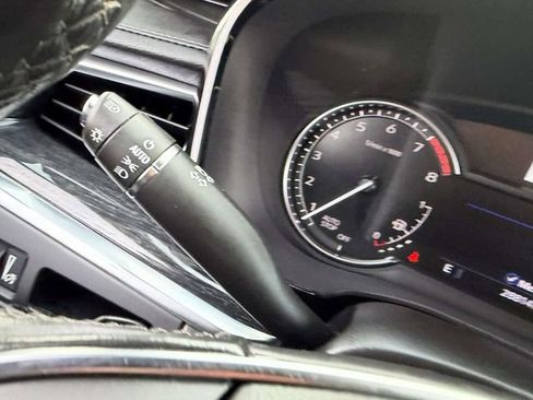 Certified 2023 Cadillac XT5 Premium Luxury image 25