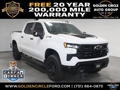 Used 2025 Chevrolet Silverado 1500 LT Trail Boss w/ LT Trail Boss Premium Package AWD/4WD image 1