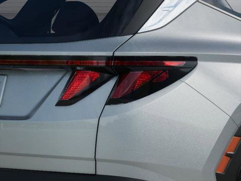 New 2026 Hyundai Tucson SE image 10