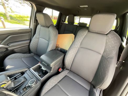 New 2025 Toyota Tacoma SR5 image 19