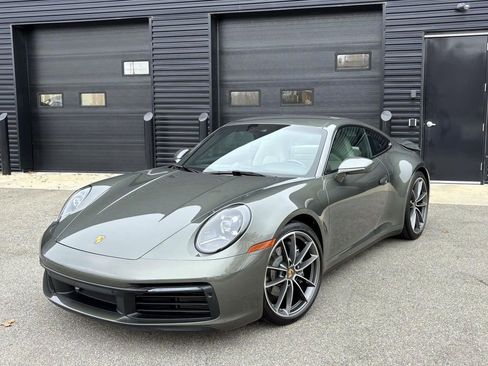 Certified 2022 Porsche 911 Carrera image 1