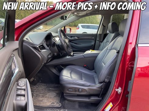 Used 2018 Buick Enclave Premium w/ LPO, Hit The Road Package image 3