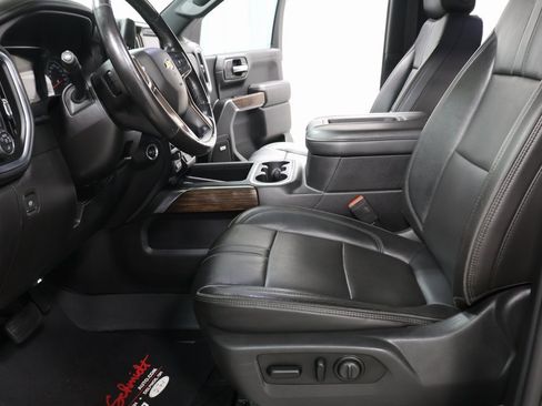 Used 2019 Chevrolet Silverado 1500 High Country image 23