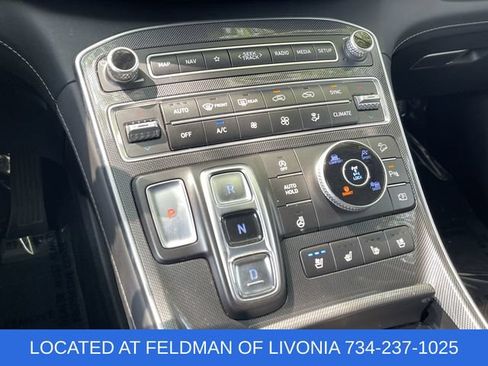 Used 2021 Hyundai Santa Fe Limited AWD/4WD image 18