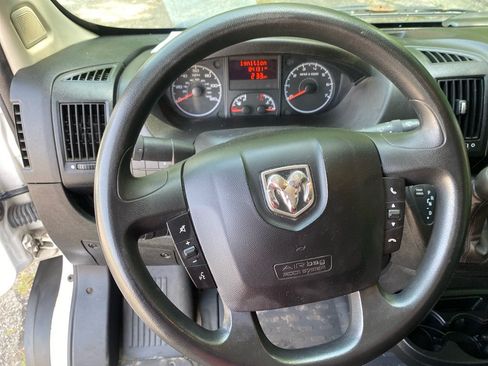 Used 2021 RAM ProMaster 1500 w/ Convenience Group FWD image 11