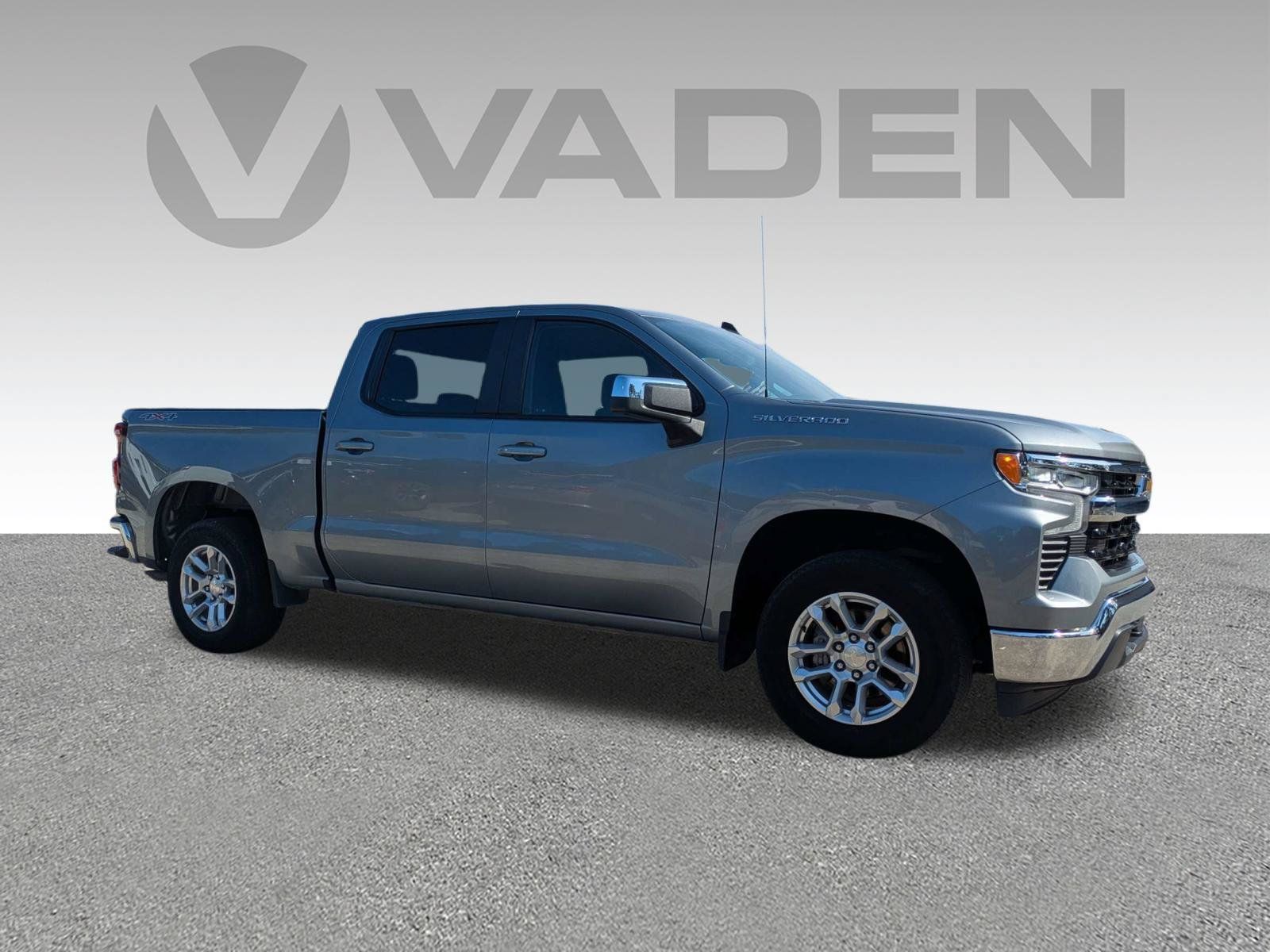Certified 2023 Chevrolet Silverado 1500 LT AWD/4WD image 3