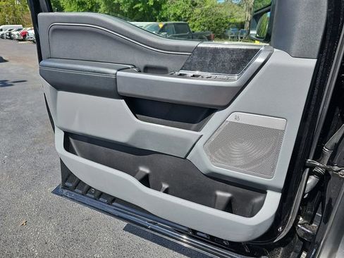 Used 2024 Ford F250 Platinum image 25