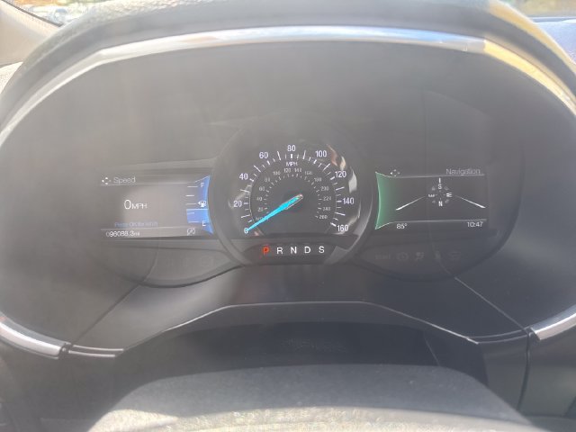 Used 2019 Ford Edge Titanium FWD image 12