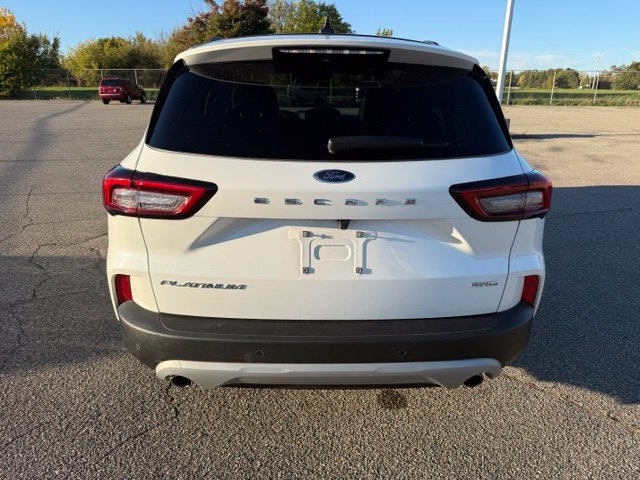Used 2023 Ford Escape Platinum AWD/4WD image 6