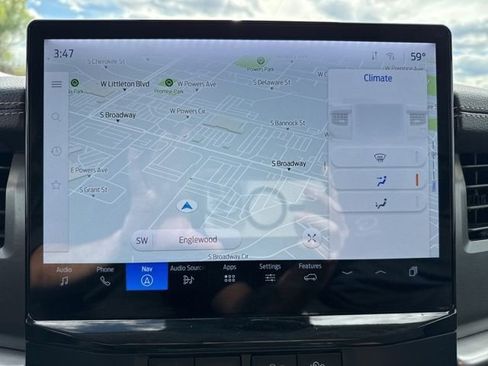 Used 2024 Ford Expedition Max XLT image 13