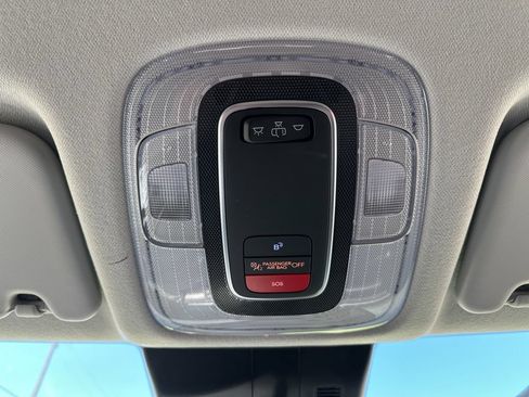 Used 2024 Hyundai Kona SEL FWD image 38