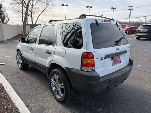 Used 2005 Ford Escape XLT image 6