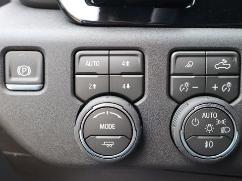 New 2026 Chevrolet Silverado 2500 LTZ w/ Trail Boss Package image 33