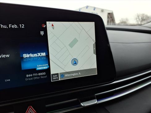 Used 2024 Hyundai Elantra SEL image 20